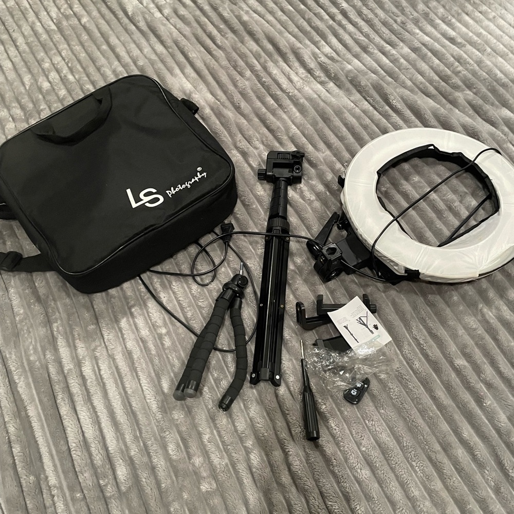 LS Photography Ring Light Kit with Tripod
